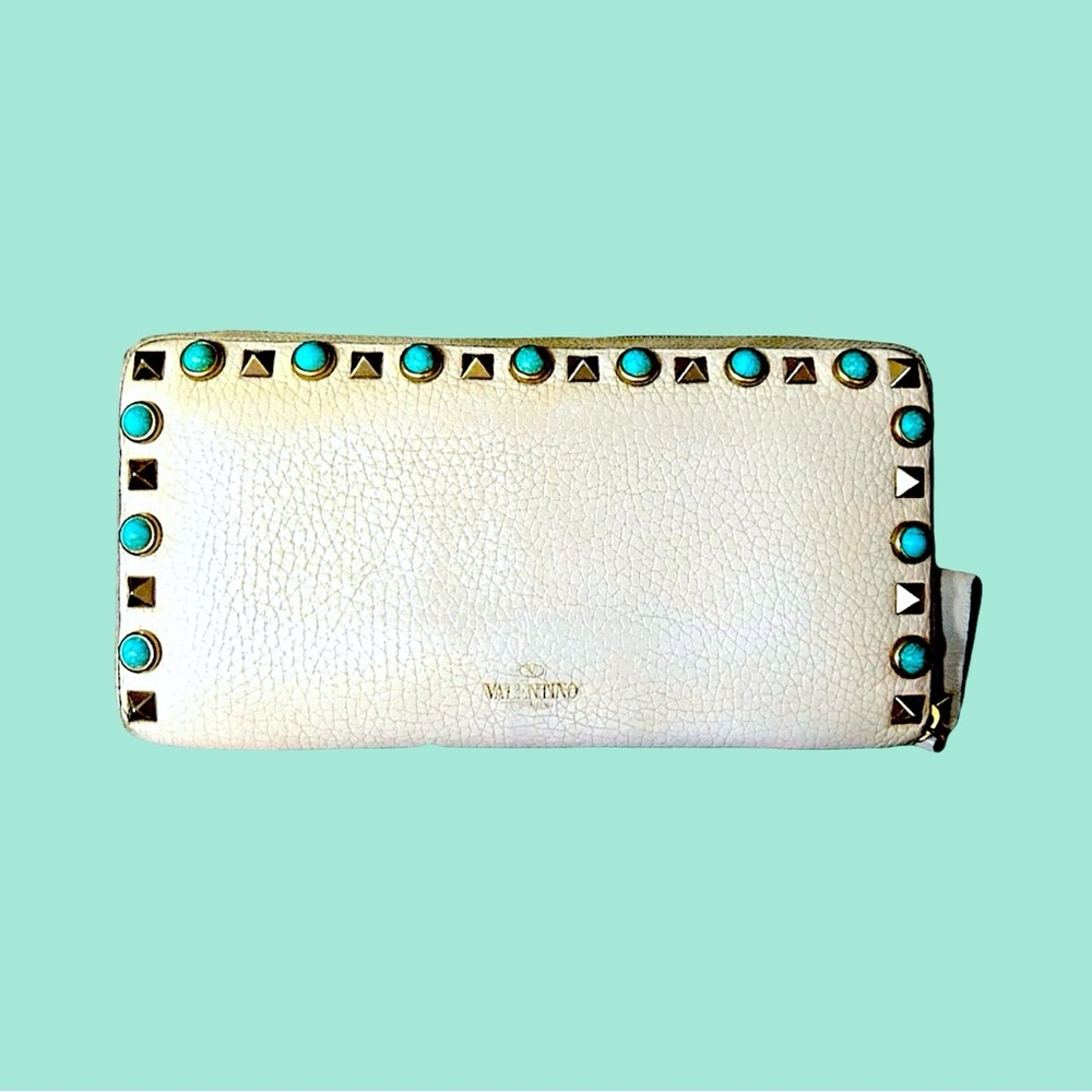 VALENTINO GARAVANI RARE Rockstud Zipoy Wallet